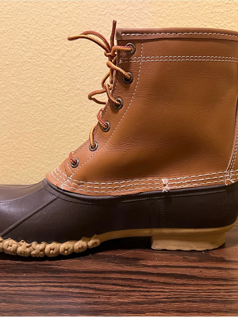 L.L.Bean Men's 8” Duck Boots Gore-Tex/Thinsulate Brown/Tan Leather SIZE 9 D